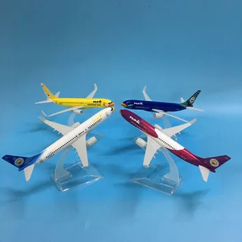 16cm Legiruotasis metalas Tailando NOK B737 Air Airlines Boeing 737 Airways lėktuvo modelis l w Stand Aircraft Dovana geltona/Mėlyna/Violetinė