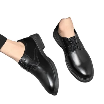 2023 Suit Leather Shoes Vyriška verslo suknelė Casual British Best Man's Shoes Black Thin Breathable Wedding Shoes vyriški batai