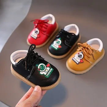 Baby Little Leather Shoes Naujo tipo 0-2 metų berniukų ir mergaičių vaikščiojimo batai Minkšto pado laisvalaikio odinių batų sąrašas