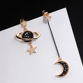 Fashion Nauji asimetriški Mėnulio žvaigždės kabantys auskarai moterims Juodas kalnų krištolas Mielos mažos prašmatnios merginos Ausų aksesuarai nauji