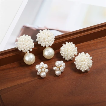 FEEHOW Perlų žiedo formos smeigtuko imitacija auskarai moterims Saldūs romantiški balti auskarai Vestuvių vakarėlio aksesuarai