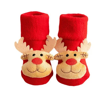 Kalėdinės kojinės kūdikiams Raudonas briedis Kalėdų senelis Kalėdų senelis Kalėdų senelis Varpinė Batai Formos dekoravimo vakarėlio aksesuarai Žiema Sutirštinkite šiltą kojinę