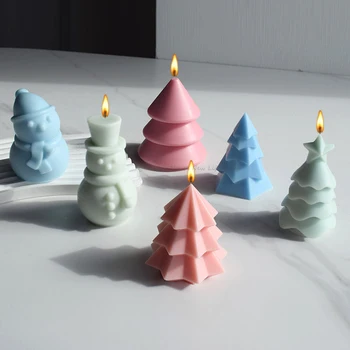 Kalėdų eglutės kvapioji žvakė silikoninė forma 