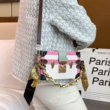 Korėjietiško stiliaus mados kryžminė kniedė asmenybė Ins Trending Girl Western Style One Shoulder Box krepšys