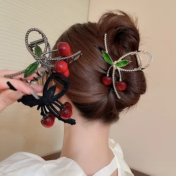 Korėjiečių paprastas vyšnių plaukų segtukas Didelis užsegimo stilius Elegantiški plaukų nagai moterims Metalo mada Prabangus dizaineris Juvelyrikos mergina