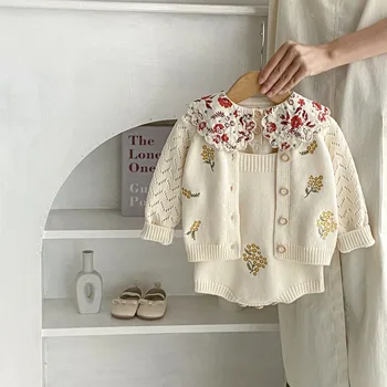 Kūdikių drabužėliai 2024 Spring Girl siuvinėtas tuščiaviduris megztas paltas ilgomis rankovėmis ir gėlių romperis Casual paprastas saldus rinkinys