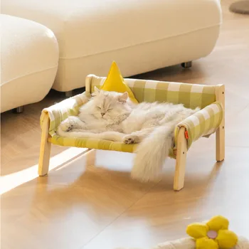 Medinė kačių lova Žieminė sofa Vidutinio dydžio kojos Užkampis Vidinis korėjietiškas stilius Nesunaikinamas Ginghamo lizdas Elegantiški talismanai Naminių gyvūnėlių reikmenys