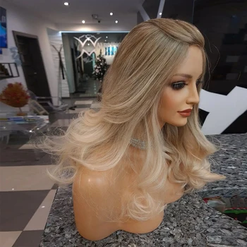Natūralus ilgas banguotas perukas Ombre Šilta blondinė HD nėrinių priekinis perukas moterims Brazilijos žmogaus plaukai Pilni nėrinių perukai Išpešta plaukų linija 200%