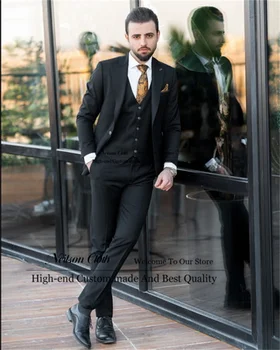 Oficialūs juodi vyriški kostiumai Peaked Lapel Groom Wedding Tuxedos 3 Pieces Sets Business Male Prom Blazers Slim Fit Terno Masculino