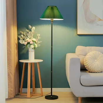 Plisuota grindų lempa LED moderni minimalistinė miegamojo studijų svetainė naktinis audinys vertikali stalinė lempa viešbučio viešbučio kambario šviestuvas
