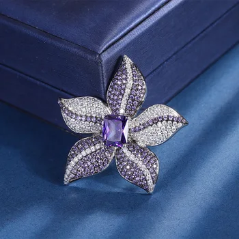 TKJ Naujas 925 svarų sterlingų sidabras Violetinės cirkonio gėlės Moterų sagė Kilmingi puikūs papuošalai Jubiliejus Gimtadienio dovana Nemokamas pristatymas