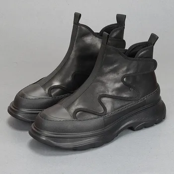 Vyriški batai krenta nauji odiniai stori padai padidinti potvynio batus aukšti viršutiniai batai visi atitinka lengvus paprastus lentinius batus