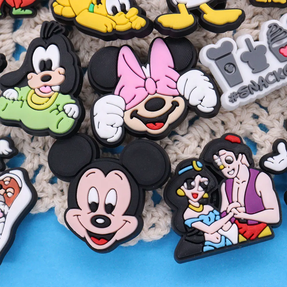 Karšti pardavimai 1-25vnt Mieli šunys Plutonas Donaldas Antis Vaikiška batų sagtis Charms Mikio mados dekoracijos Pasidaryk pats Disney Croc Jibz Nuotrauka 2