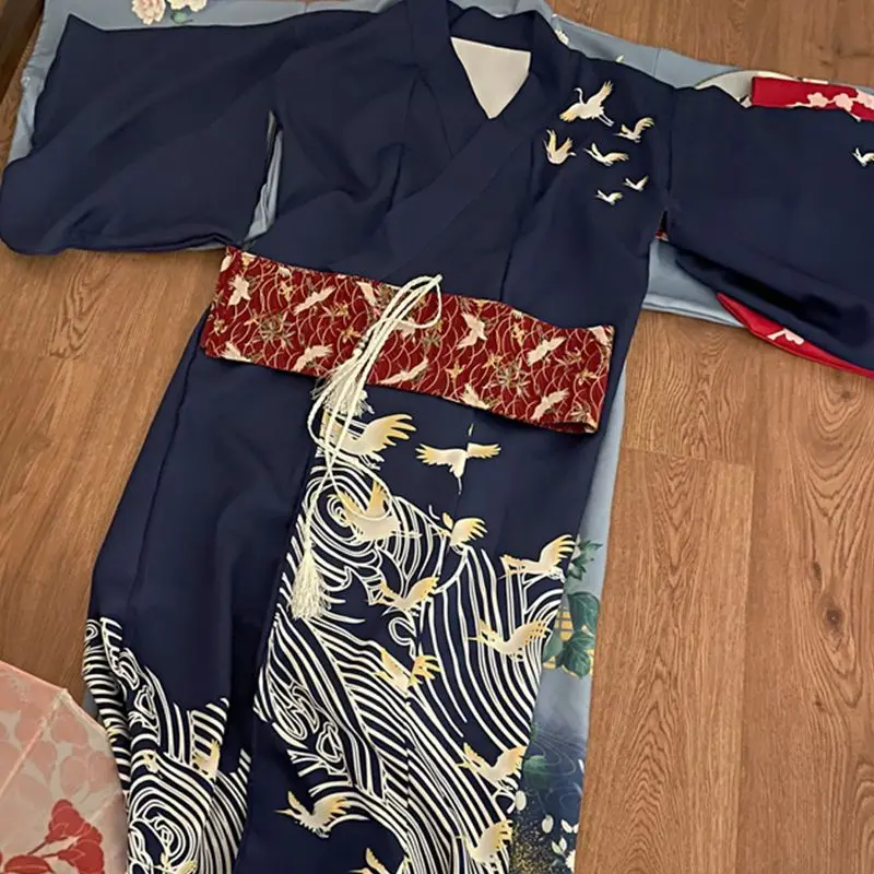 Moterys Japoniškas kostiumas Krano siuvinėjimas Spausdinti Tradicinė Kimono suknelė Megztinis moterims Yukata Azijos drabužių Cosplay rinkinys Naujas Nuotrauka 4