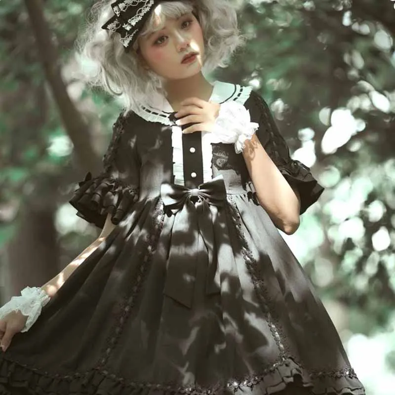Aukštu liemeniu juoda retro teismo stiliaus Lolitos princesės suknelė Japoniškas gotikinis Lolitos Helovino kostiumas Dovana mergaičių vakarėlių suknelėms Nuotrauka 5